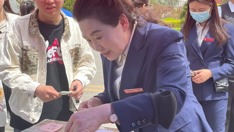新手学拍视频，别让器材拖了后腿