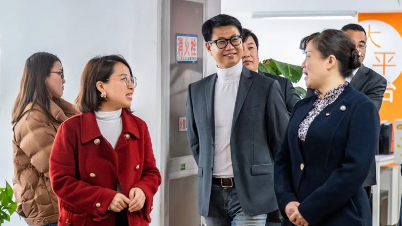 企业宣传片拍摄定制方案：揭秘制作背后的关键要素