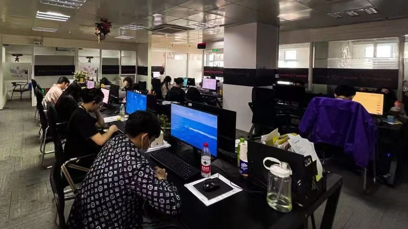 镜头材质揭秘：光学玻璃在纪录片制作中的关键性能**