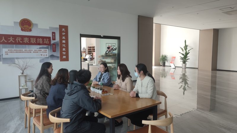 与传统展示方式相比，三维动画具有以下优势：